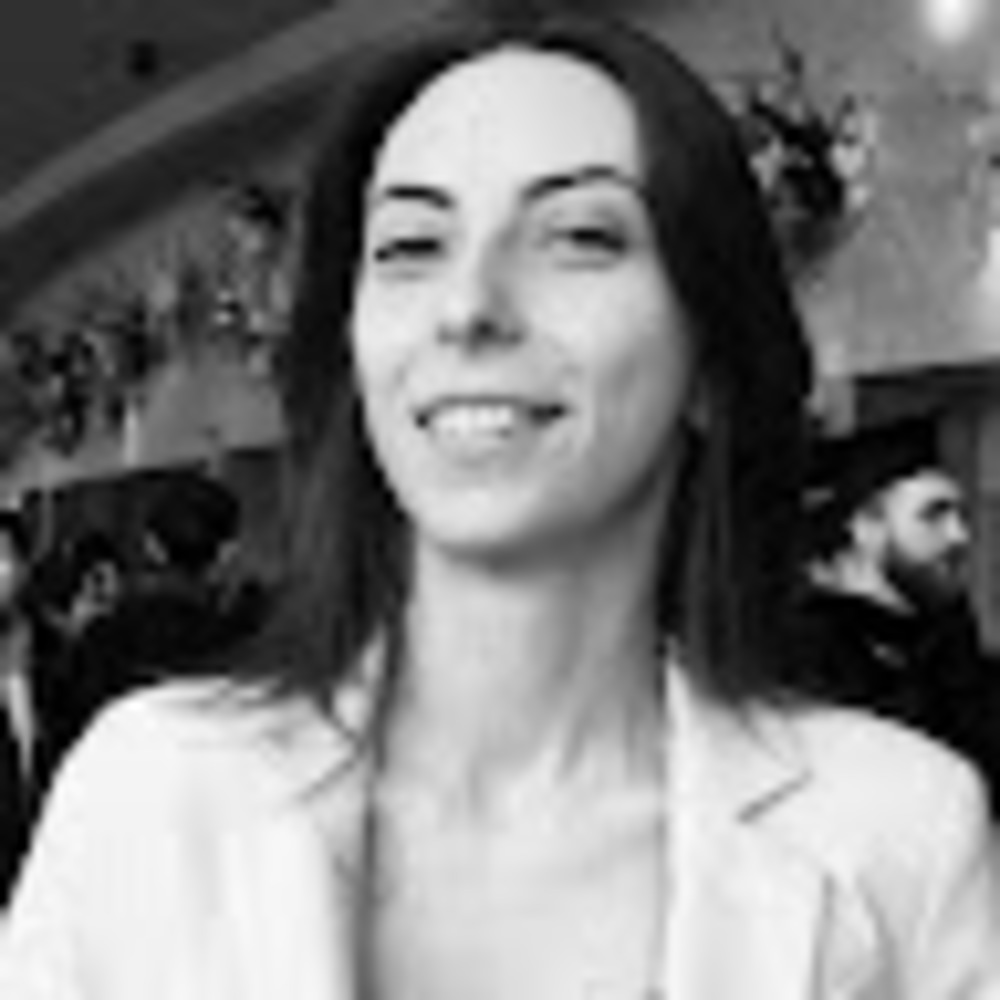 Meet your Posher, Ebru selin